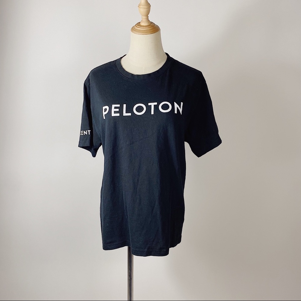 PELOTON Crewneck Adult Unisex T-Shirt Medium
